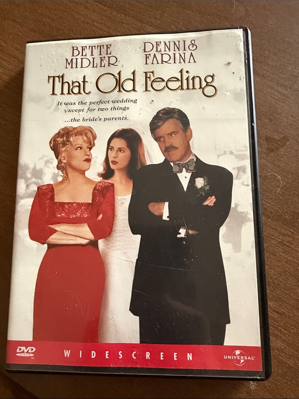 Universal That Old Feeling DVD — Red, Black, White
